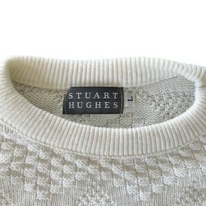 VTG STUART HUGHES Mens Large Knit Sweater Crew Neck Long Sleeve White Cotton